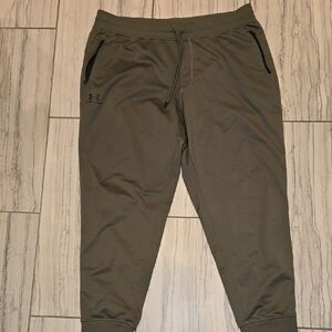 Under Armour Men's Green Joggers